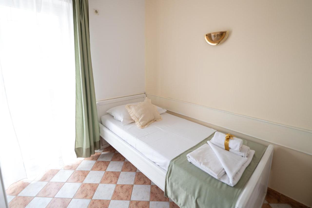 Apartmani Marin No1. Водице Экстерьер фото